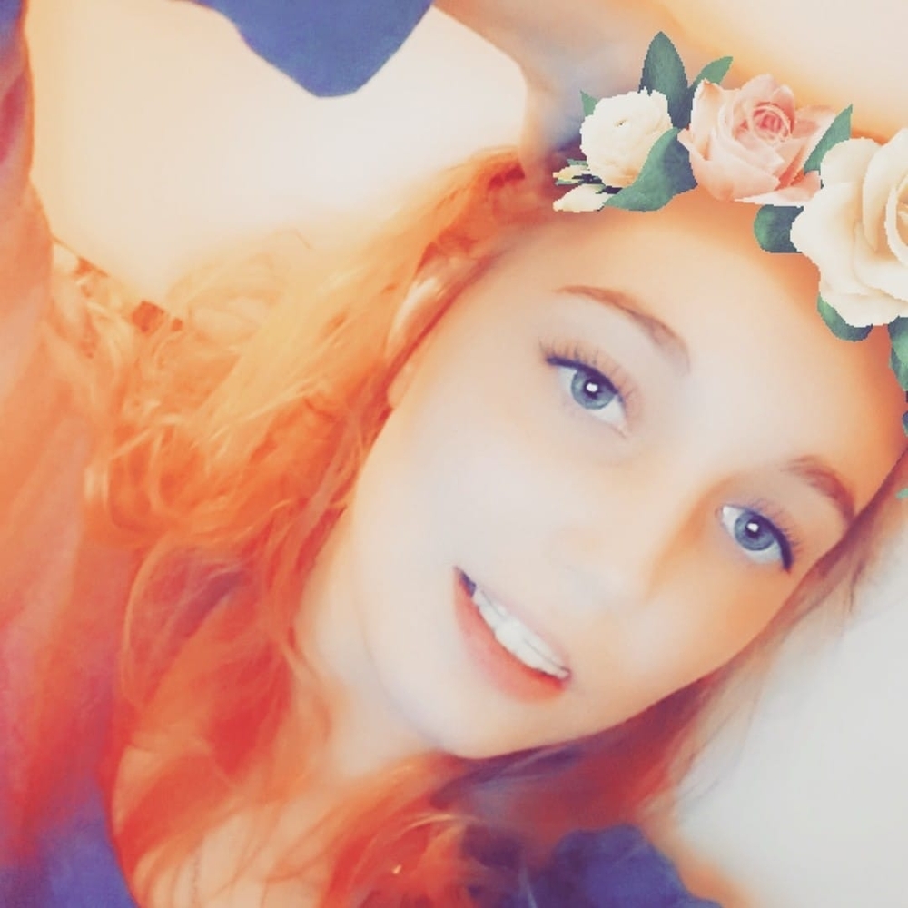 Meet your Posher, Alexis